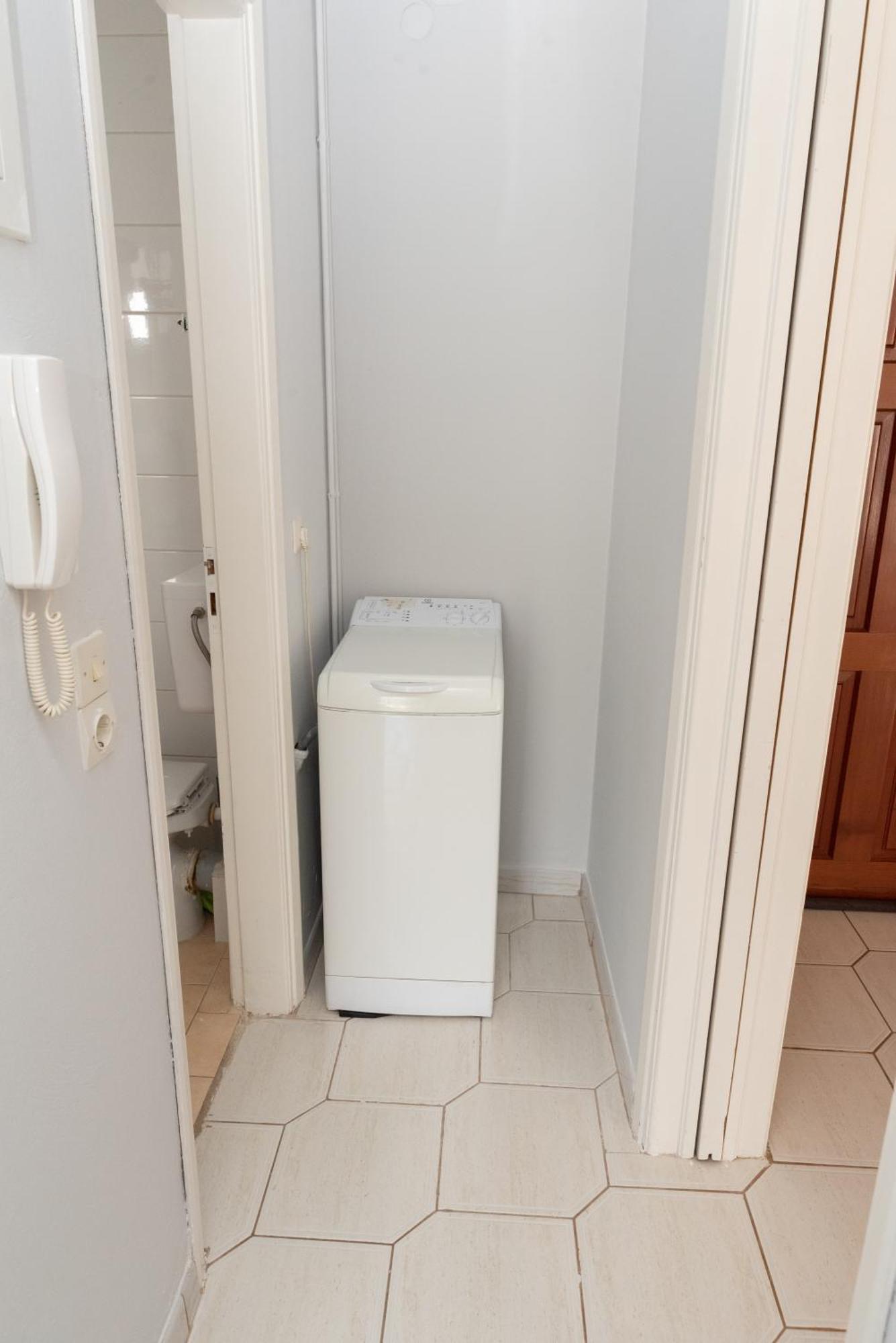 Bluehouse Apartment Porto Rafti Ngoại thất bức ảnh