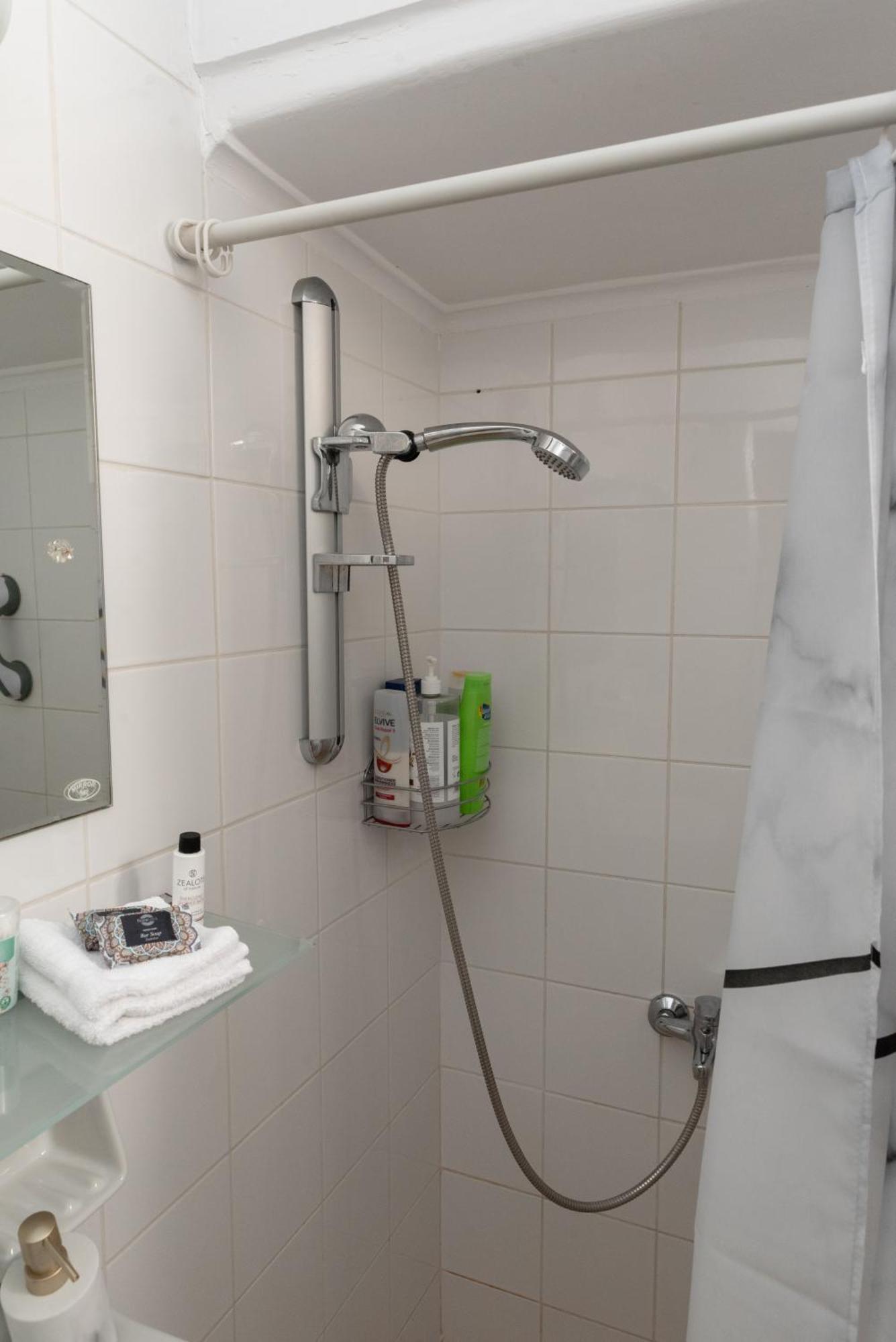Bluehouse Apartment Porto Rafti Ngoại thất bức ảnh